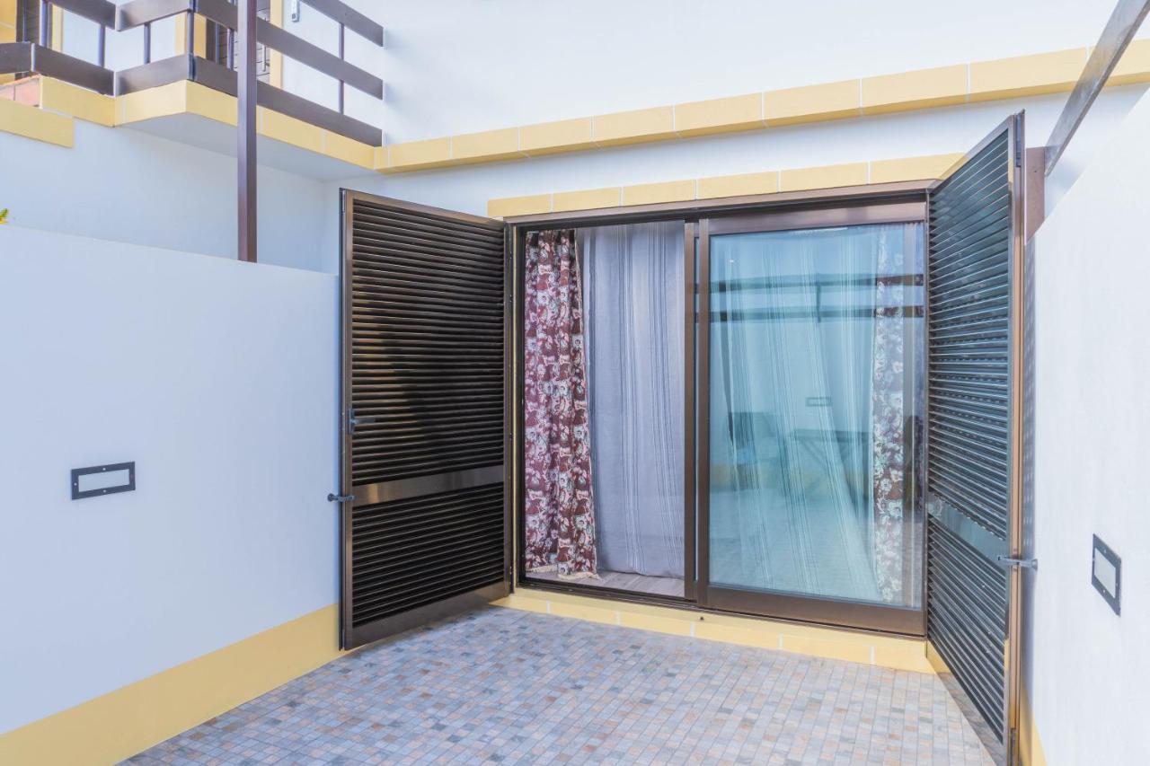 Pinheiro Sun&Beach House ポンタ・デルガダ エクステリア 写真